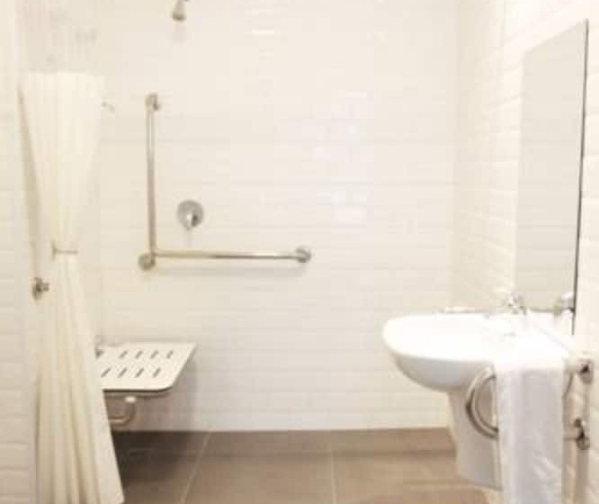 Семейный Номер, B&b Hotel São José Dos Campos