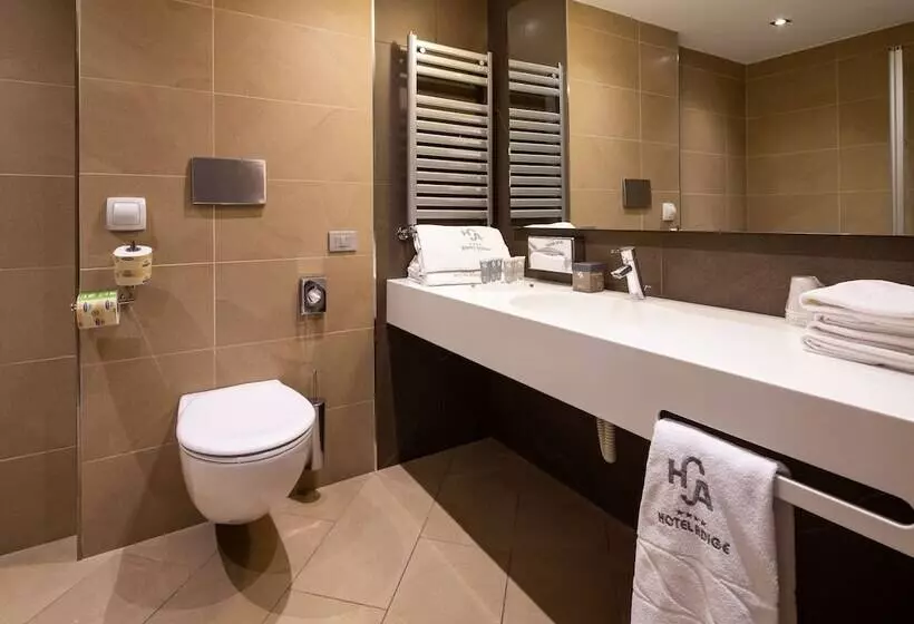 Perhehuone, Best Western Hotel Adige