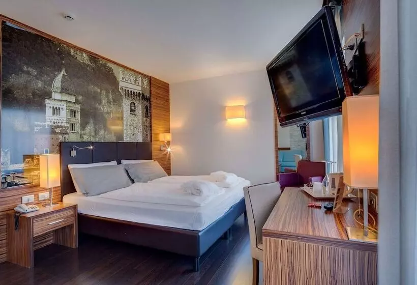 Juniorsviitti, Best Western Hotel Adige