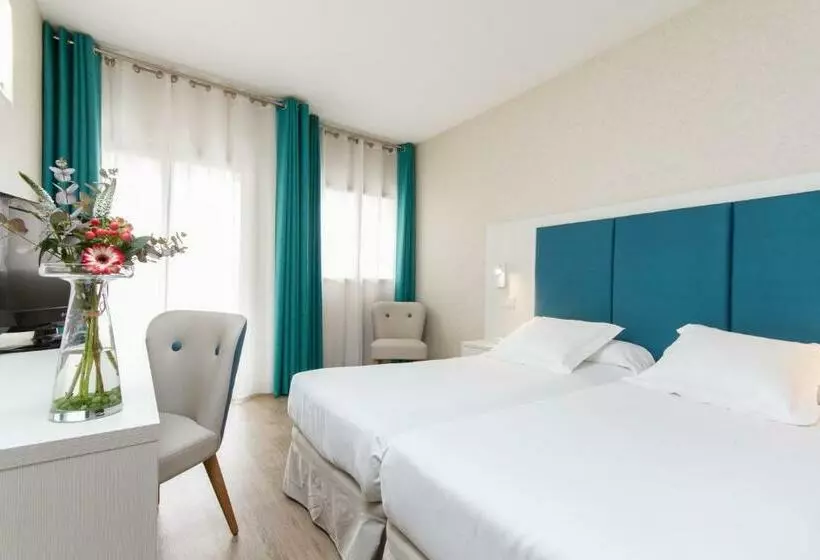 Superior Room with Terrace, Castilla Alicante