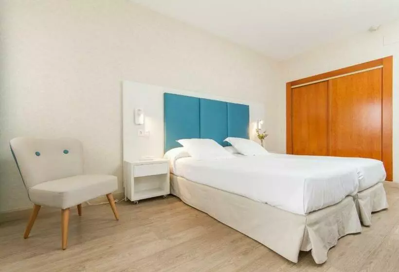 Superior Room with Terrace, Castilla Alicante