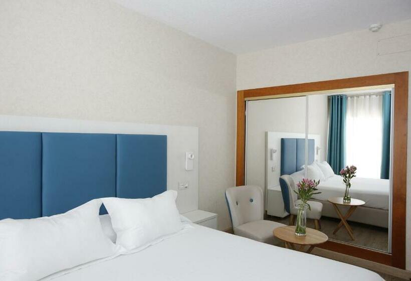 Номер Deluxe с Террасой, Castilla Alicante