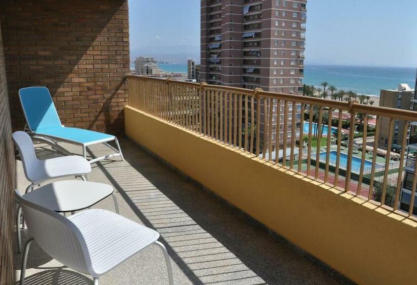 Номер Deluxe с Террасой, Castilla Alicante
