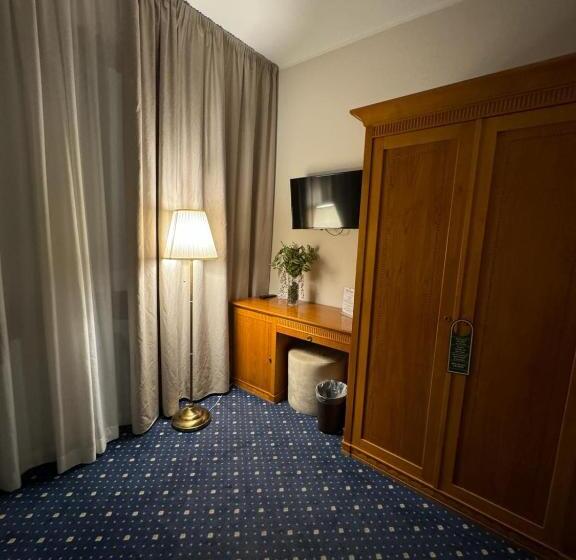 스탠다드 싱글 룸, Dorè