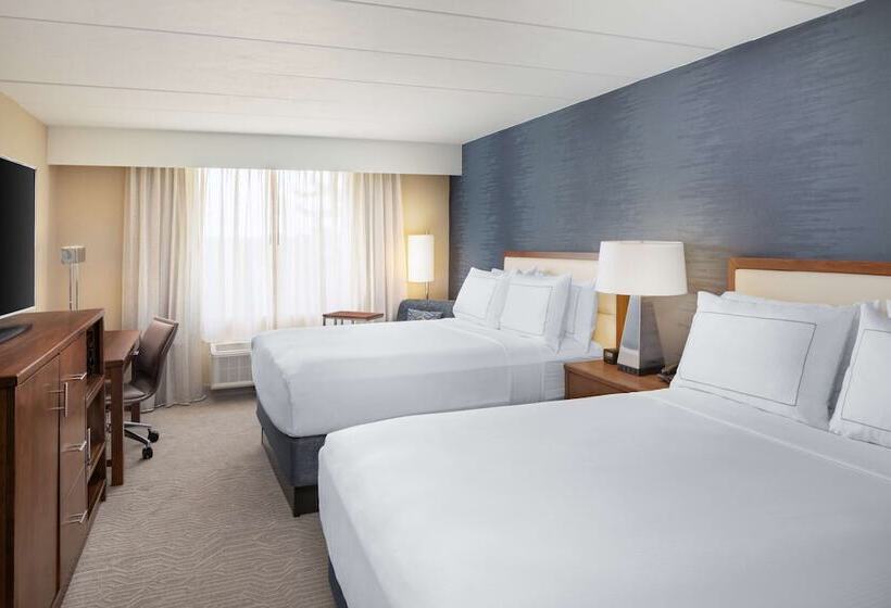 Номер Стандарт 2 Двуспальные Кровати, Doubletree By Hilton Ann Arbor North