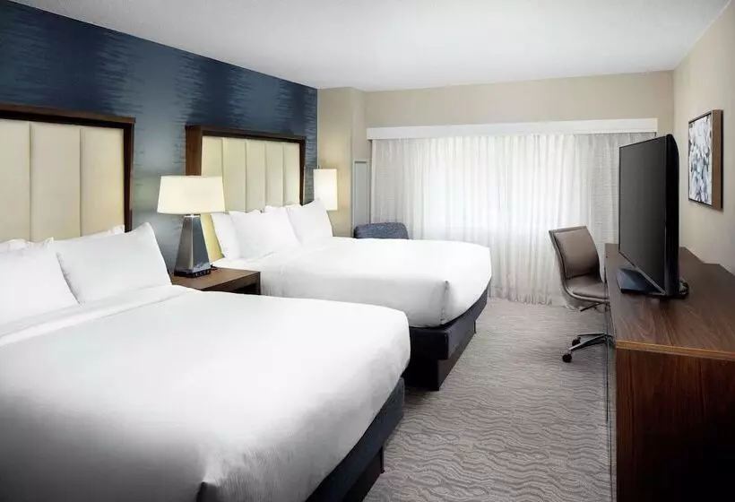 اتاق استاندارد با 2 تخت دوبل, Doubletree By Hilton Ann Arbor North