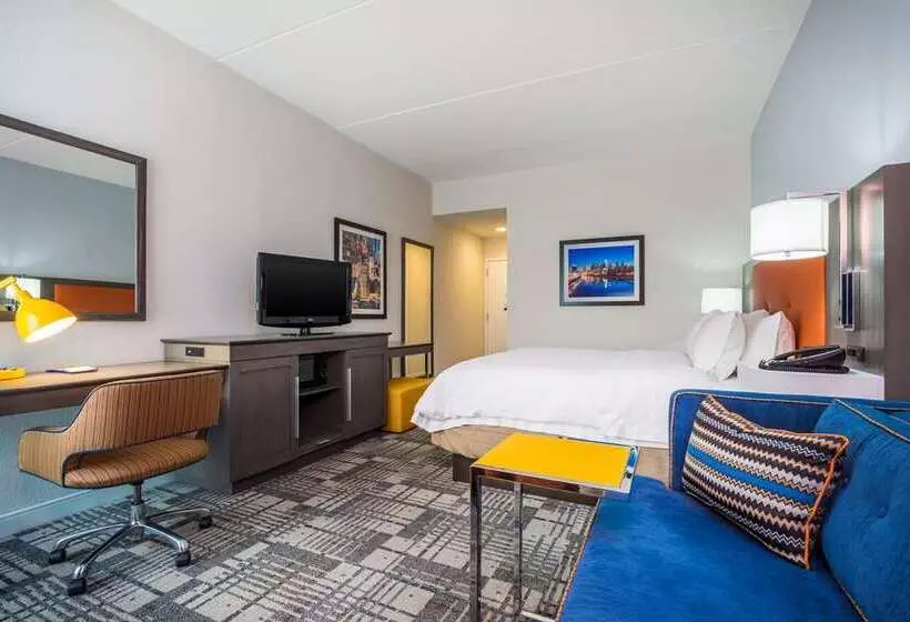 اتاق استاندارد با تخت بزرگ, Doubletree By Hilton Ann Arbor North