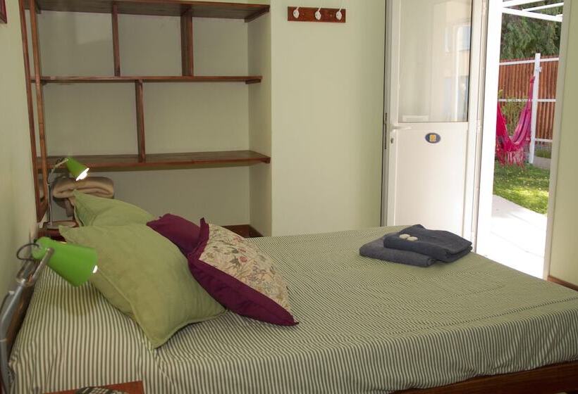 חדר סטנדרט חדר אמבטיה משותף, La Tosca Hostel