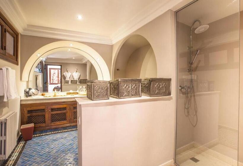 سوییت جونیور, Palais Mehdi