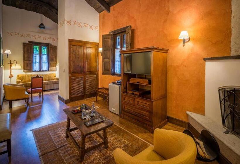 سوییت جونیور, Porta Hotel Antigua