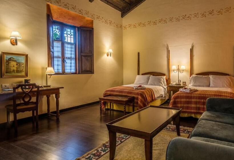 سوییت جونیور, Porta Hotel Antigua