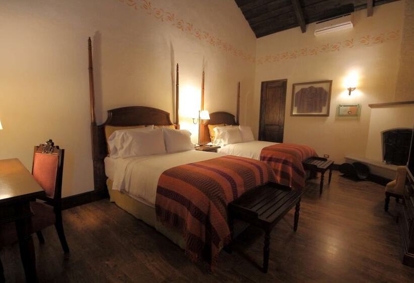 اتاق پرمیوم, Porta Hotel Antigua