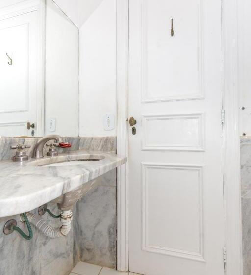 חדר סופריור לשלושה עם נוף לים, Pousada Afrika