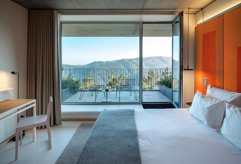 Номер Superior, Casa De São Lourenço   Burel Panorama Hotel   Member Of Design Hotels