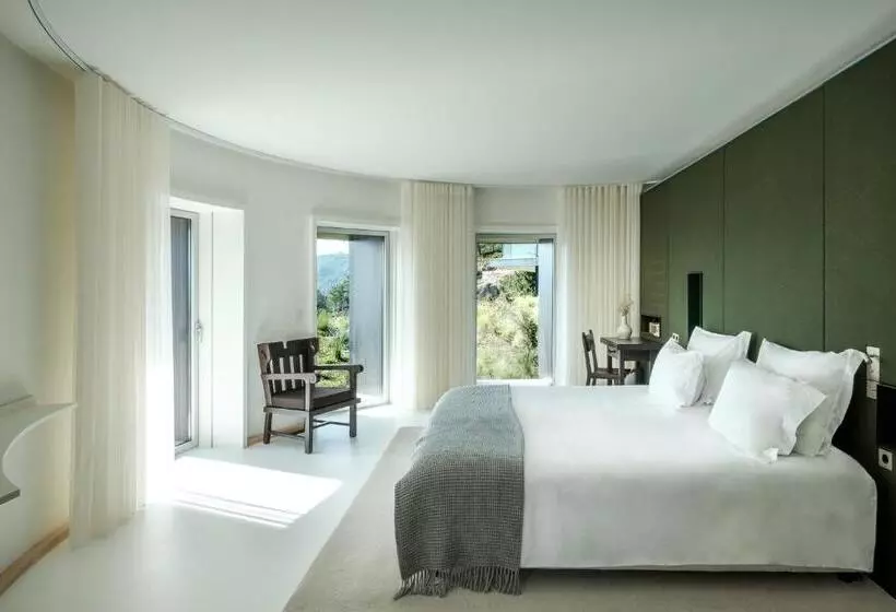 Comfort suite with mountain view, Casa De São Lourenço Burel Panorama Hotel Member Of Design Hotels