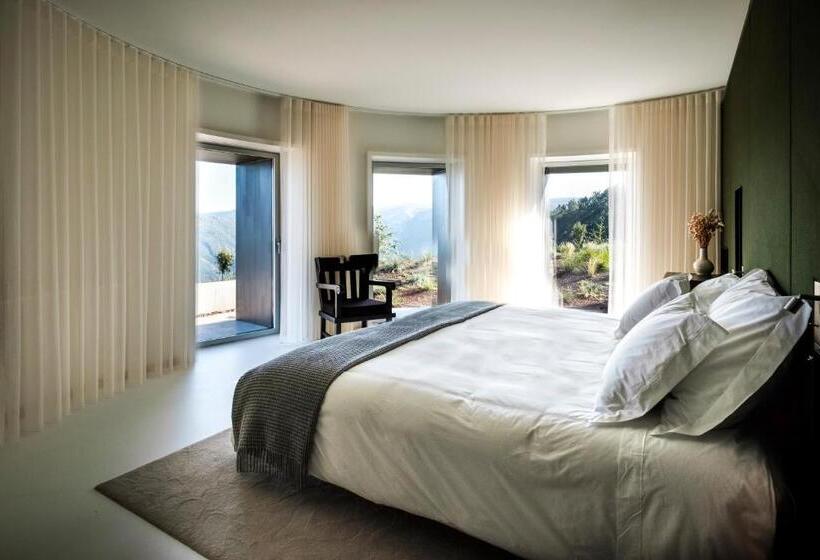 Comfort suite with mountain view, Casa De São Lourenço   Burel Panorama Hotel   Member Of Design Hotels