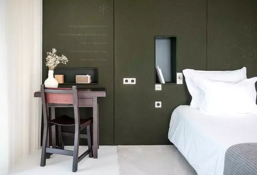Comfort suite with mountain view, Casa De São Lourenço Burel Panorama Hotel Member Of Design Hotels