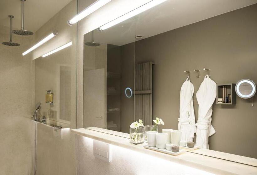 Comfort suite with mountain view, Casa De São Lourenço   Burel Panorama Hotel   Member Of Design Hotels