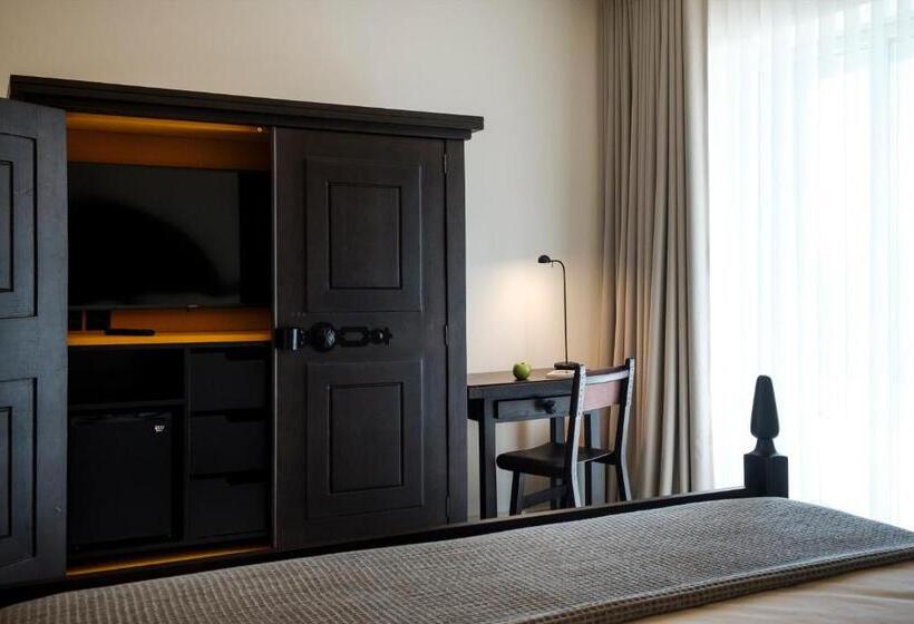 Номер Deluxe Вид на Горы, Casa De São Lourenço   Burel Panorama Hotel   Member Of Design Hotels