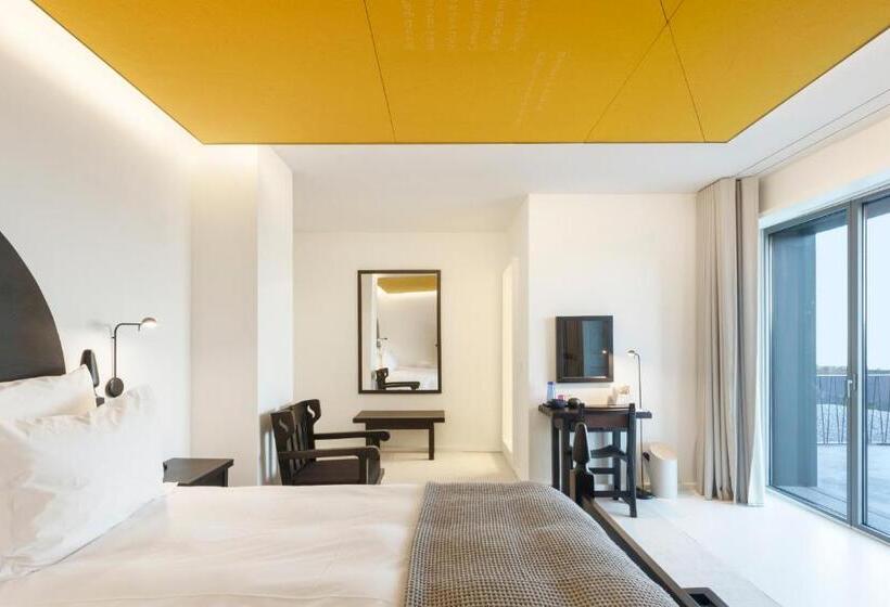 Номер Deluxe, Casa De São Lourenço   Burel Panorama Hotel   Member Of Design Hotels