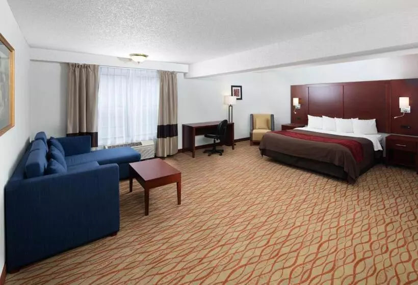سوییت, Red Lion Inn & Suites Auburn
