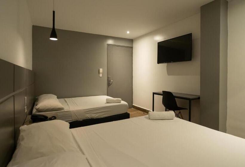 스탠다드 트리플 룸, Residencial & Hotel Palazzo