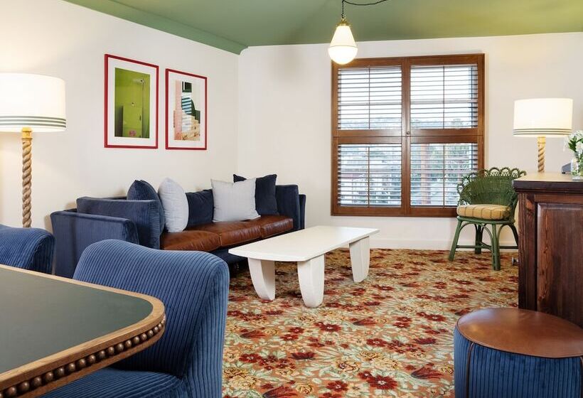 발코니가 있는 스위트, Palihouse West Hollywood