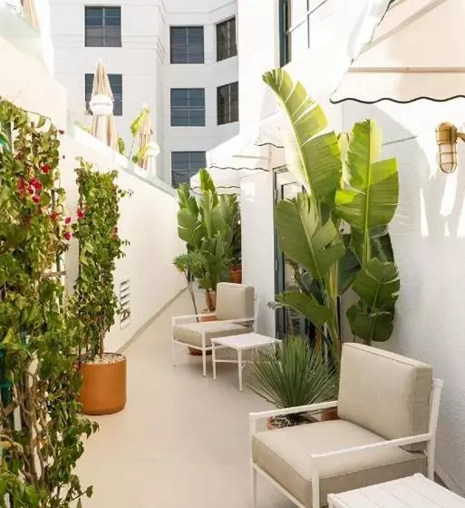 اتاق استاندارد با بالکن, Palihouse West Hollywood