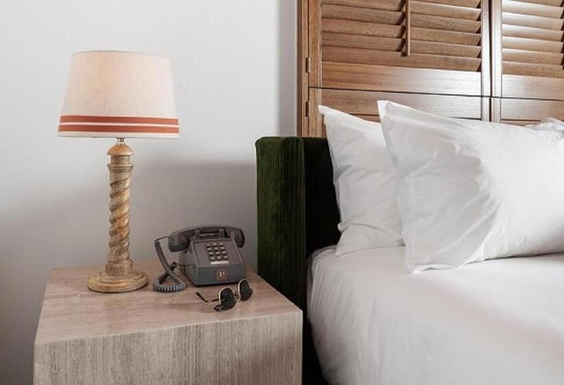 غرفة قياسية سرير كينج لذوى الإحتياجات الخاصة, Palihouse West Hollywood