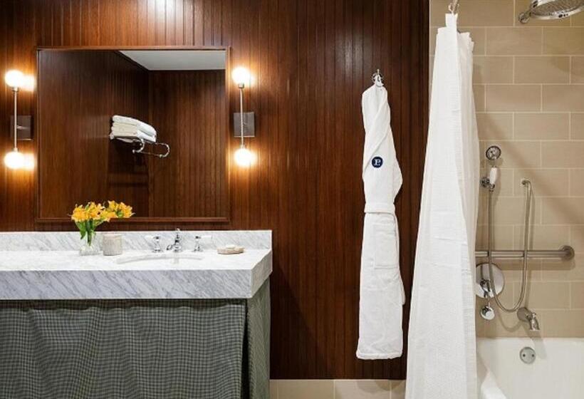 غرفة قياسية سرير كينج لذوى الإحتياجات الخاصة, Palihouse West Hollywood