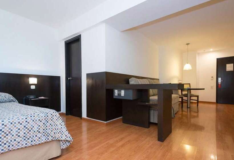 جناح, Urquiza Apart Hotel & Suites