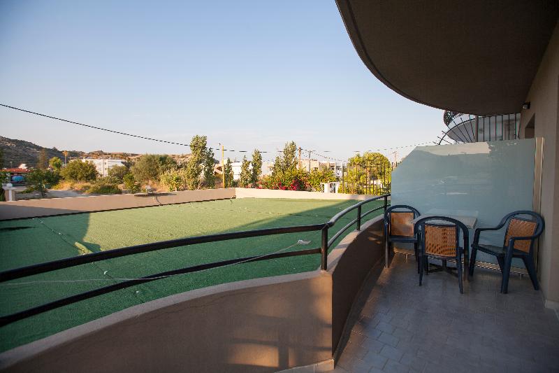 스탠다드 스튜디오, John & Mary S Studios