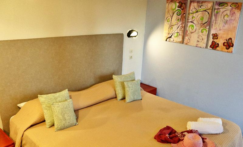 스탠다드 스튜디오, John & Mary S Studios