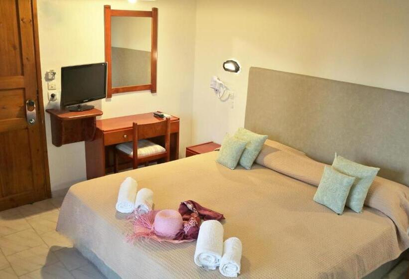 스탠다드 스튜디오, John & Mary S Studios