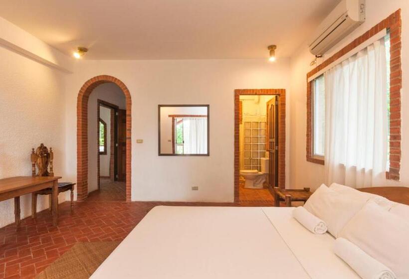 اتاق خانوادگی, Amihan Home