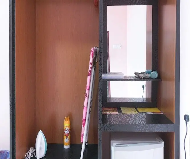 اتاق استاندارد با تراس, Sri Melor Inn