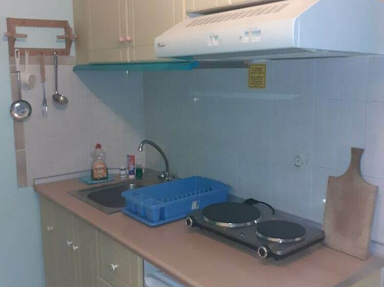 اتاق خانوادگی, Medusa Studios