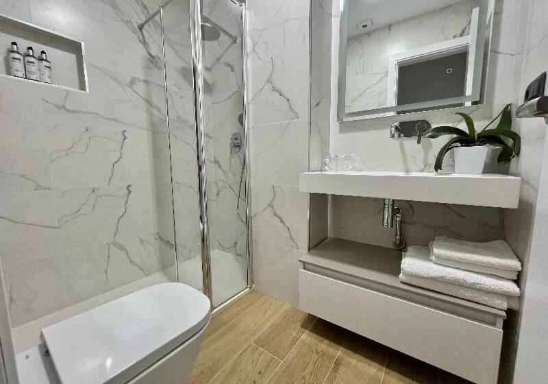 חדר סטנדרט, Hostal Abril Nerja