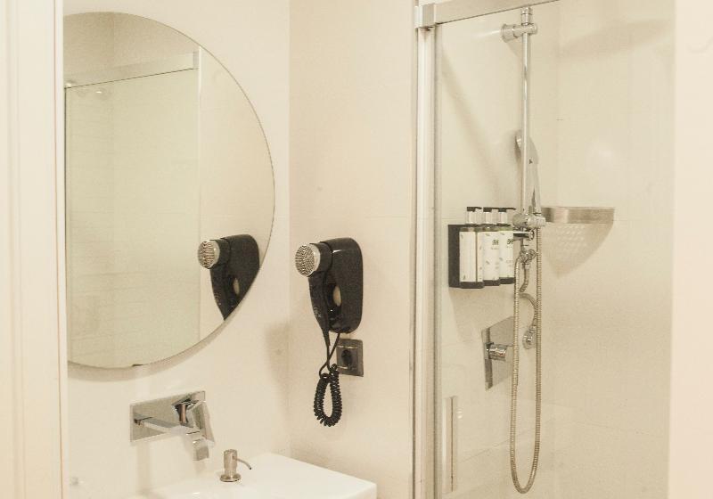 スタンダードルーム, Hostal Abril Nerja