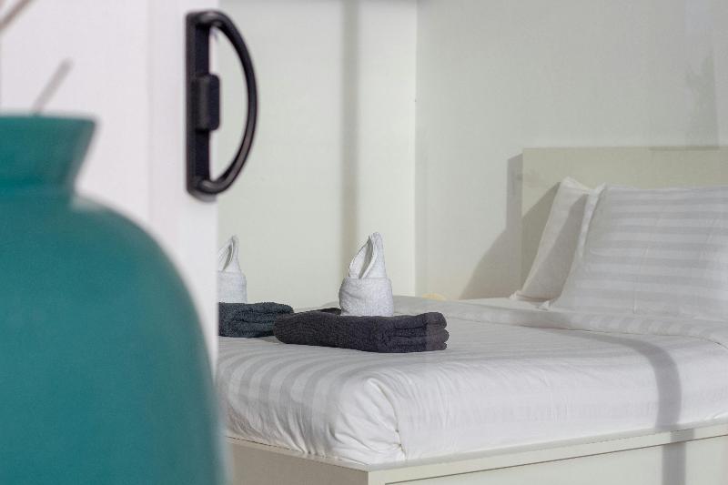 スタンダードトリプルルーム, Hostal Abril Nerja