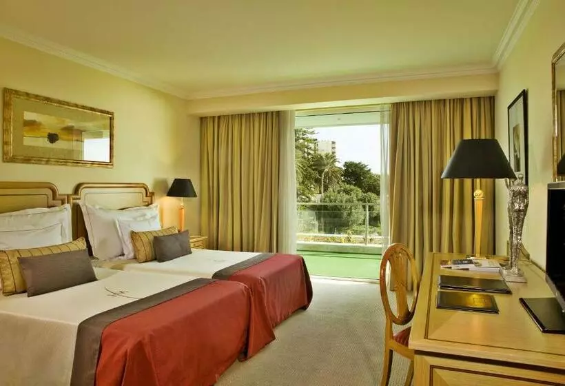 Quarto superior, Cascais Miragem Health & Spa