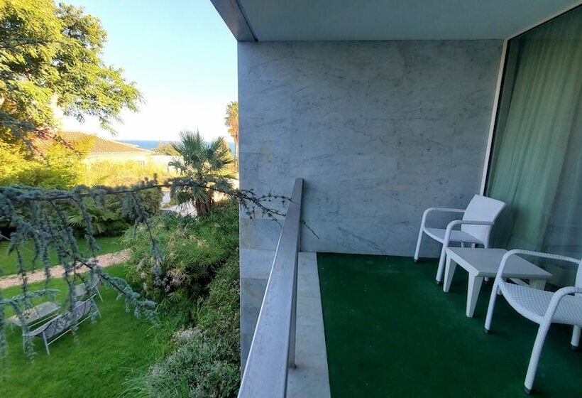 חדר סופריור נוף לגינה, Cascais Miragem Health & Spa
