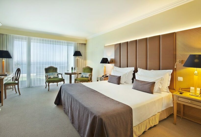 Quarto Premium Vista Mar, Cascais Miragem Health & Spa