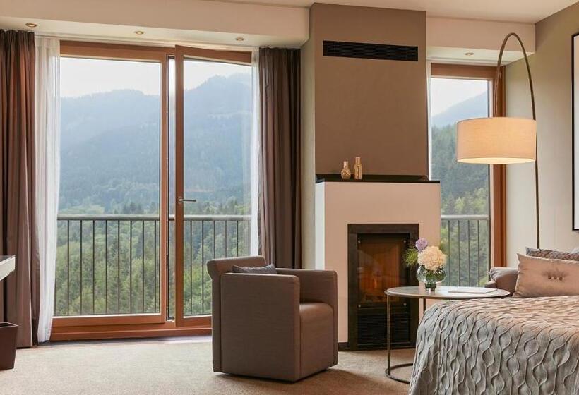 Standardzimmer mit Ausblick, Kempinski Hotel Berchtesgaden