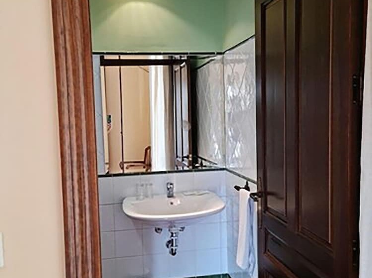 اتاق استاندارد یک نفره, Plateros