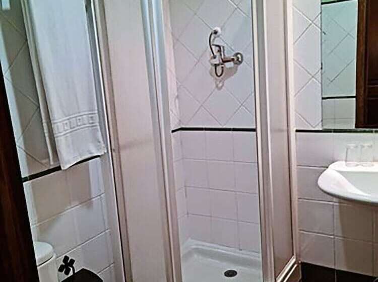 اتاق استاندارد یک نفره, Plateros