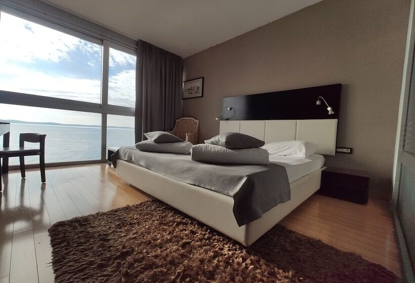 סוויטת דלוקס נוף לים, San Antonio