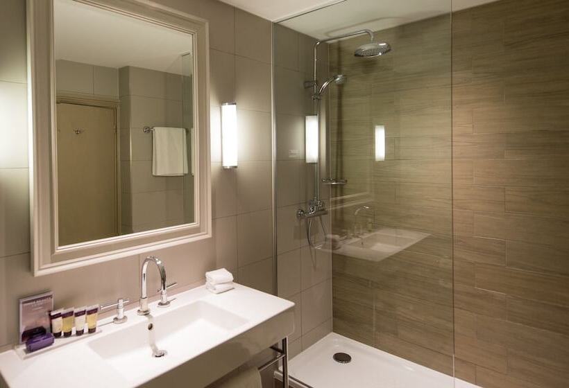 غرفة سوبيريور, The Belfry Hotel & Resort