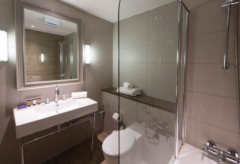 Семейный Номер, The Belfry Hotel & Resort