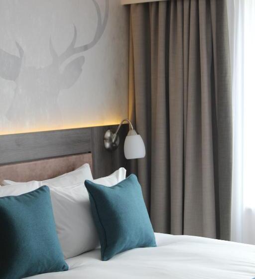 غرفة سوبيريور, Richmond Hill